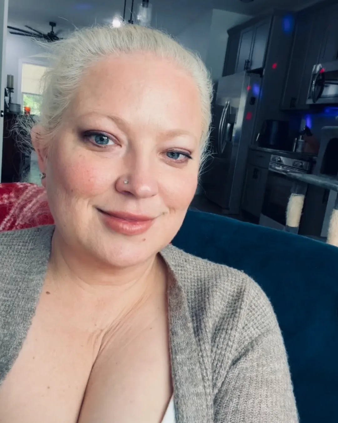 Nerissa takes a tired selfie after 24 hours straight of building a website.
