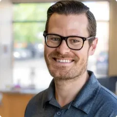 Dr. Alex Kocken, DC, a chiropractic email marketing client